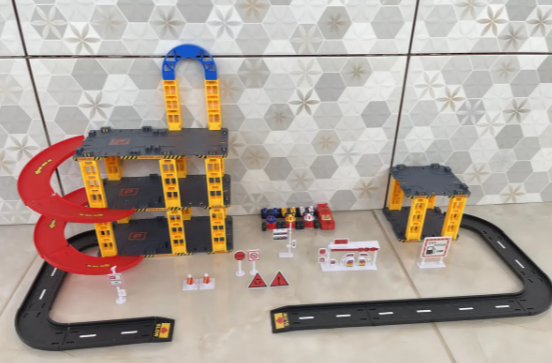 Foto de cliente: garagem e pista montadas